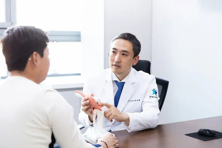 무지외반증 청소년·성인까지 위협
