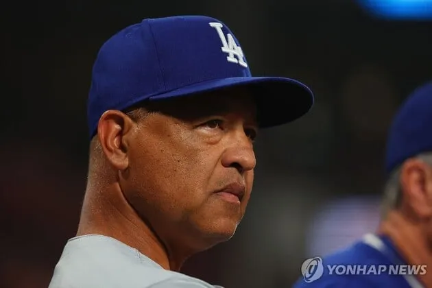 “송구 실책 아쉬움”…김혜성, 팔꿈치 통증 투혼→다저스 5-2 승리 이끌어