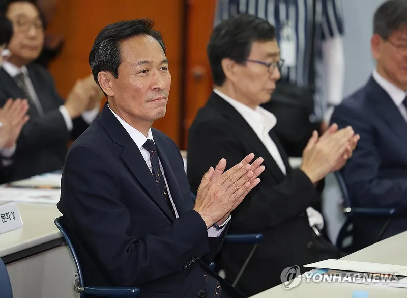우상호, 소수정당과 손 맞잡아야만 신속 집행