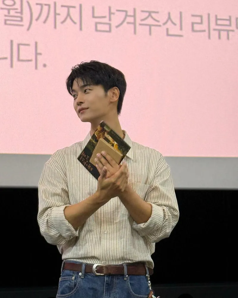“따뜻한 미소를 안겼다”…차학연, 초여름 무대→설렘 가득한 현장 / 그룹 빅스 엔 차학연 인스타그램