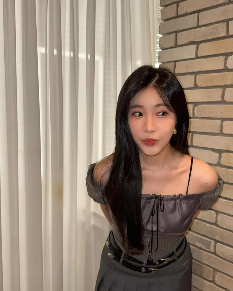 “뷰민라 준비에 설렘이 가득”…이해리, 바쁜 나날 속 여유→청초함 물씬 / 다비치 이해리 인스타그램