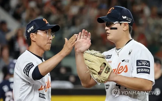 “김서현 극적 세이브”…한화, 33년 만에 40승 선착→3연전 싹쓸이