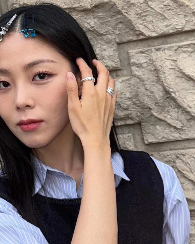 “차분한 시선 머문 오후”…HYNN, 고요한 자신감→새로운 변주 / 가수 HYNN(박혜원) 인스타그램