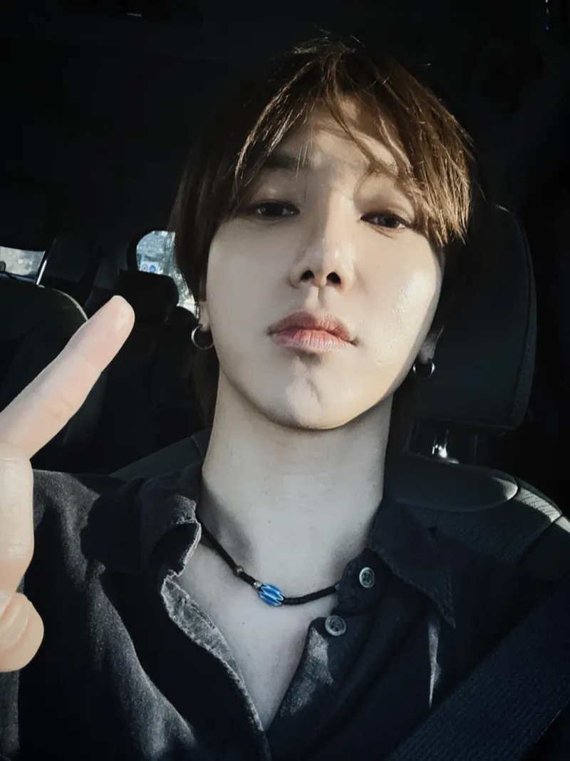 “부산 향하는 순간”…예성, 여름 햇살 아래→청량한 셀카 매력 / 그룹 슈퍼주니어 예성 인스타그램