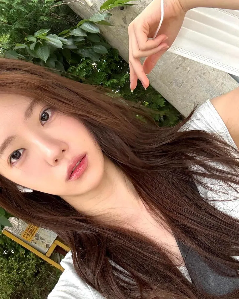 “초여름 바람이 머문 순간”…루다, 여유로움 속 빛남→감각적 여운 / 걸그룹 우주소녀 루다 인스타그램