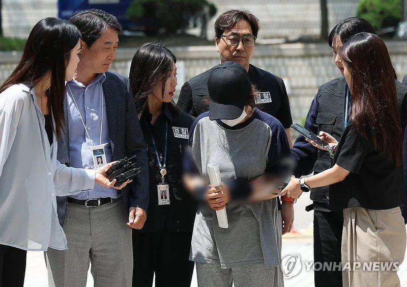 검찰, 계약직 공무원 박씨 이중투표 구속기소