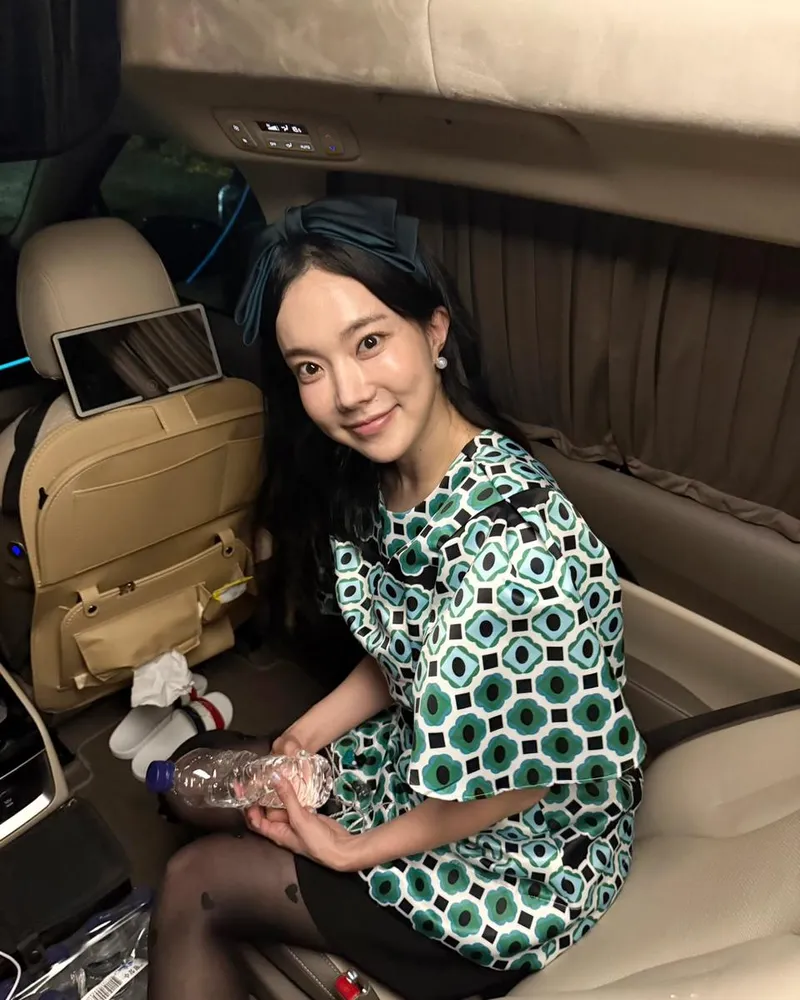 “깻잎향 가득한 밤”…김나희, 축제 뒤 벅찬 여운→수수한 미소 / 트로트가수 김나희 인스타그램