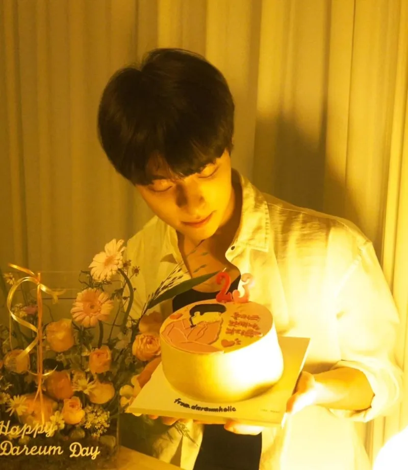 “생일 축하 감사합니다”…남다름, 환한 미소에 담긴 온기→따뜻한 하루의 기록 / 배우 남다름 인스타그램