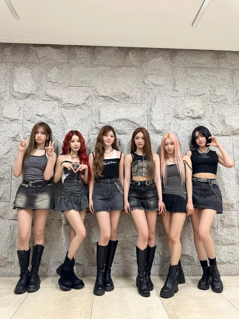 “전율의 떼창”…스테이씨, ‘MyK FESTA’서 폭발적 에너지→여수 흔들다 / 하이업엔터테인먼트