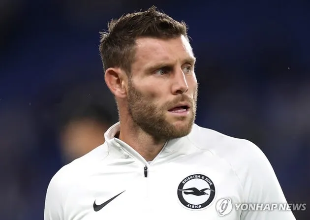 “EPL 출전 638경기”…밀너, 브라이턴과 1년 연장→최다 출전 정조준 / 연합뉴스