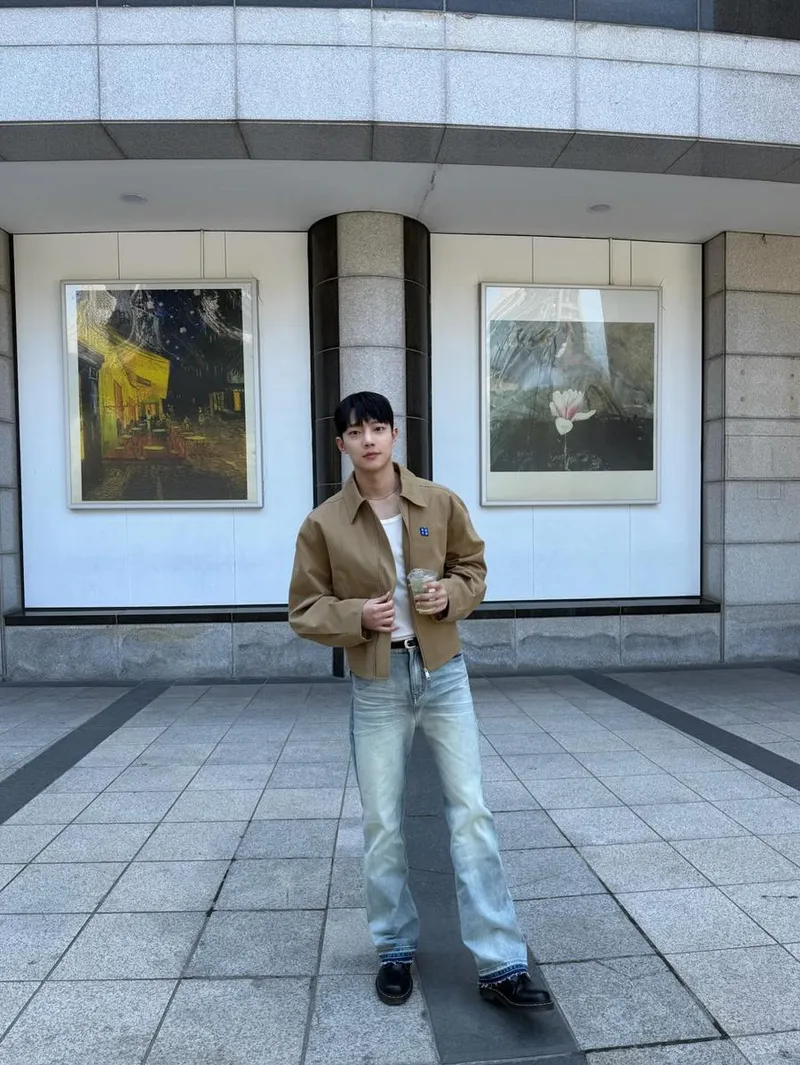 “초여름색 바람 닮은 하루”…조준영, 산뜻한 오후→도심 감성 전율 / 배우 조준영 인스타그램