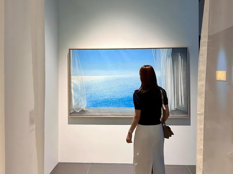 “한 땀 한 땀 반짝거린다”…박유라, 고요한 감상→전시회에서의 산책 / 아나운서 박유라 인스타그램