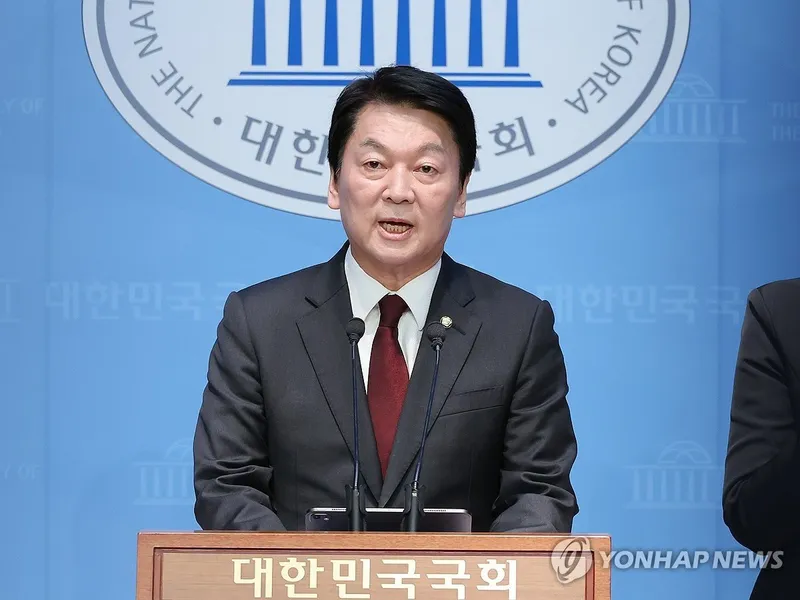 “안철수, 특검 협조 없는 변화는 무의미”…국민의힘 혁신론→원내대표 선출 앞두고 파장