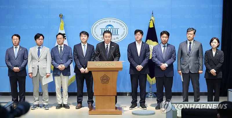 더불어민주당 김병기, 혁신 원내지도부로 전면 쇄신
