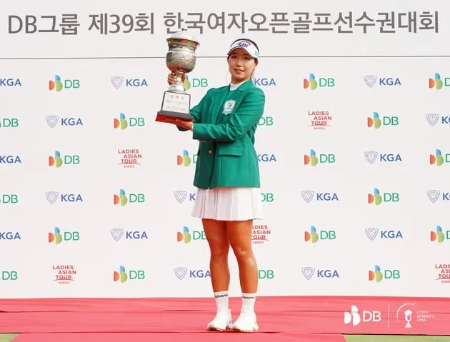 “메이저 퀸 등극”…이동은, 한국여자오픈 첫 우승→상금순위 3위 도약