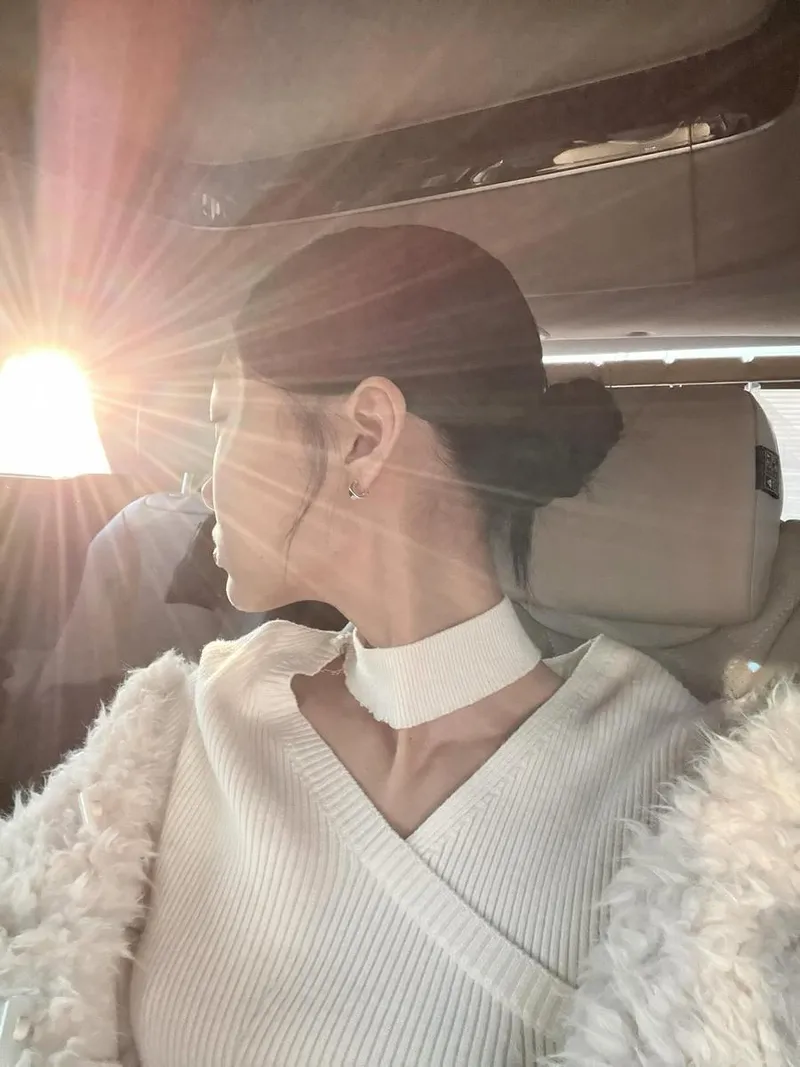 “노을이 머문 순간”…유유진, 고요한 시선→감각적 일상 포착 / 배우 유유진 인스타그램