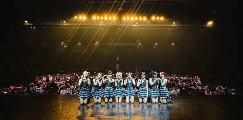 “첫 日 싱글 발매 깜짝 발표”…유니스, 도쿄 팬심 사로잡은 무대→열도 뜨겁게 달궜다