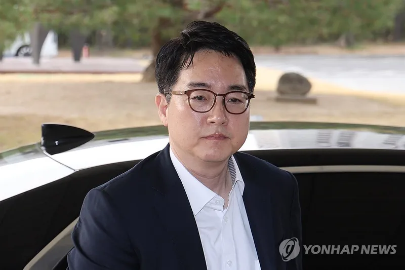 “심우정-김주현 비화폰 통화 의혹 점화”…검찰총장 강경 부인→김건희특검 수사촉수
