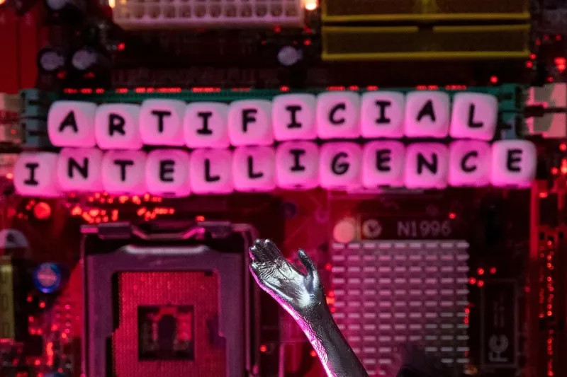 ‘BT’ AI 인력 감축 확대 시사…주가 65% 상승
