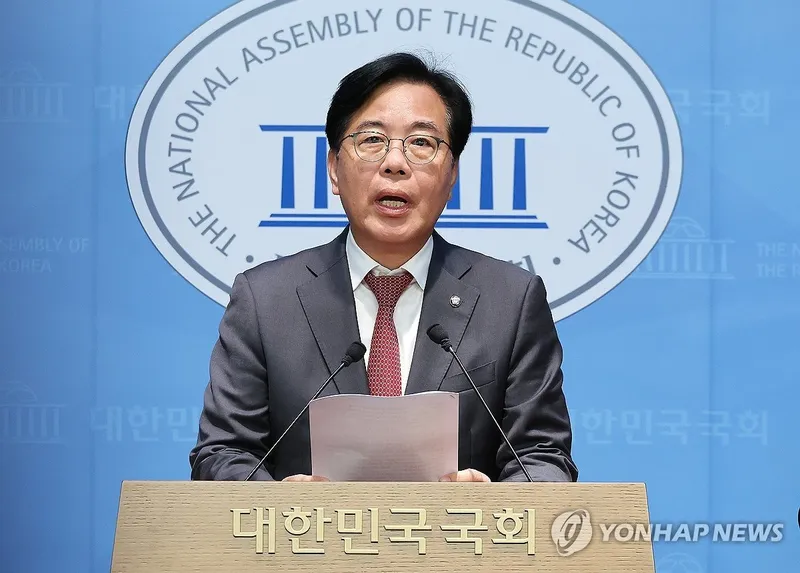 국민의힘 새 원내사령탑 송언석, 경제·협상력 겸비→당 쇄신의 중심에 선다