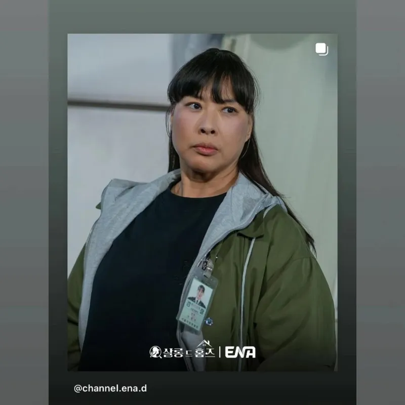 “본방사수 했으요? 내일 또 출동”…정영주, 냉철한 존재감→연기력 폭발 / 배우 정영주 인스타그램