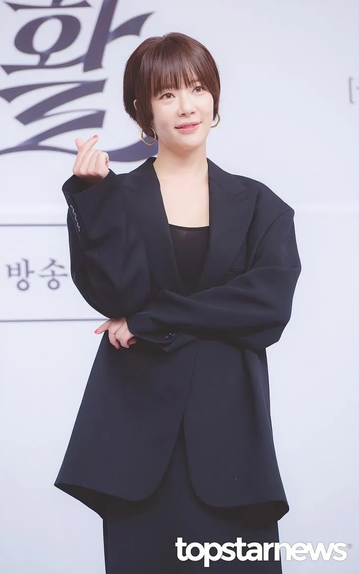 황정음/톱스타뉴스 HD포토뱅크
