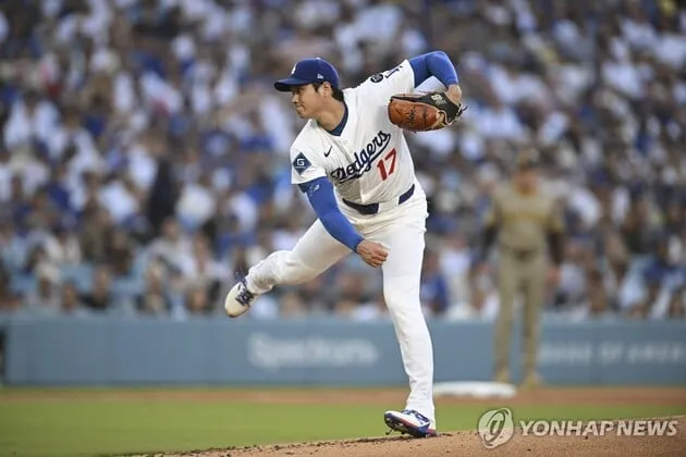 “161㎞ 강속구 재등장”…오타니, 다저스 복귀전서 투타 겸업→실전 투구 성공