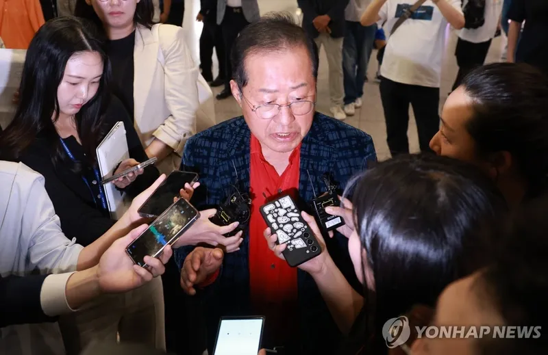 “홍준표, 휘몰아치는 정국에 귀환”…정치 보복 경계 목소리→정계 재편 불씨