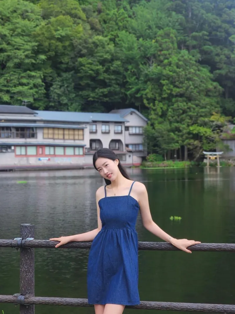 “여름은 여행의 계절”…김단아, 싱그러운 청량감→호숫가 빛나는 순간 / 미스코리아, 배우 김단아(1997) 인스타그램