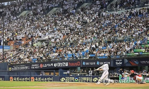 “350경기 만에 600만 돌파”…KBO리그, 역대 최소 경기 관중기록→흥행 신기록 경신