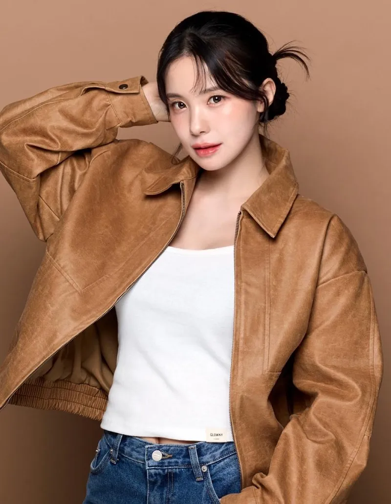 “담담한 시선이 머무는 곳”…이다혜, 초여름 밤→고요한 매력 발산 / 치어리더 이다혜 인스타그램