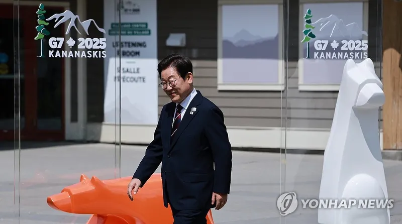 이재명-셰인바움 정상 ‘기술동맹’ 합의”…양국 경제협력 새 물결→APEC 기대감 출렁