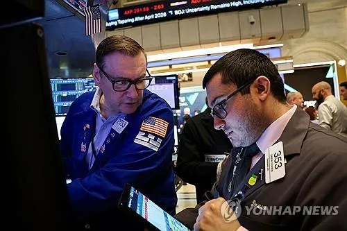 뉴욕증시, 이스라엘·이란 긴장에 하락…WTI 4.3% 급등