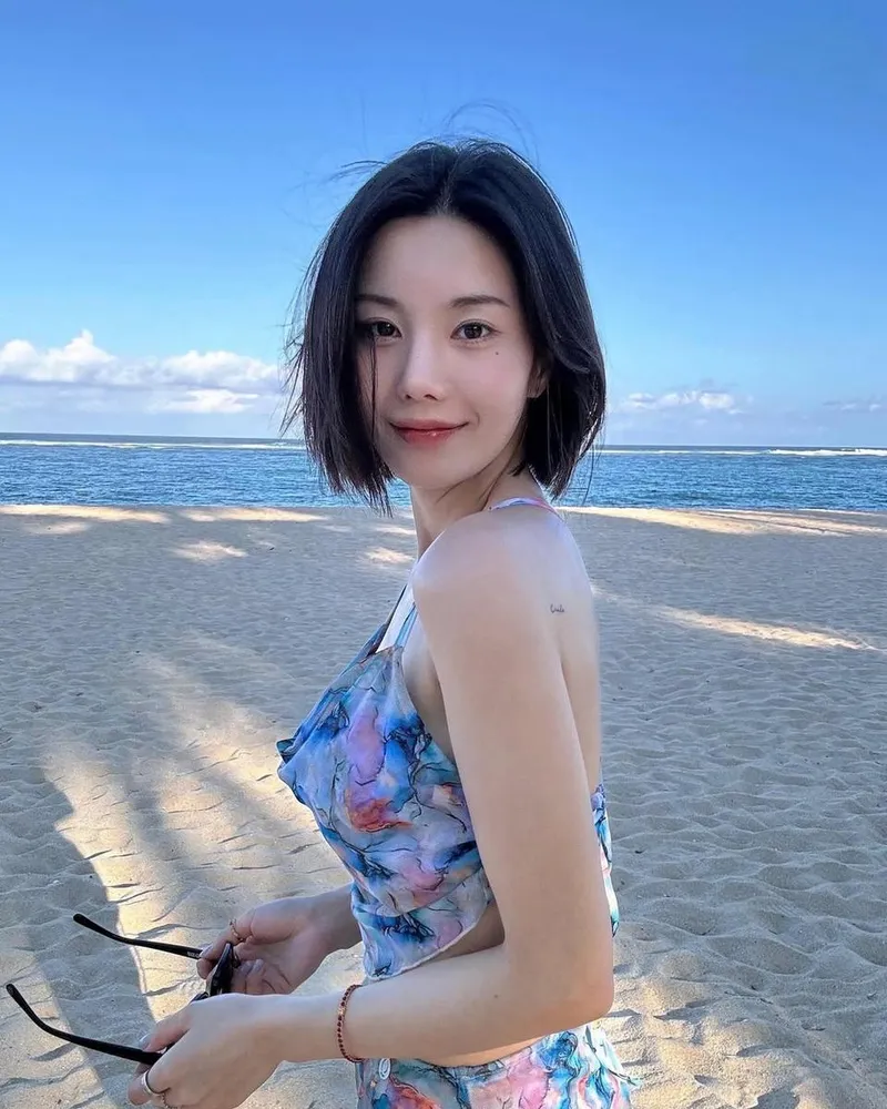 권은비, 워터밤 여신→여름 휴양지 감성 물씬 / 권은비 인스타그램