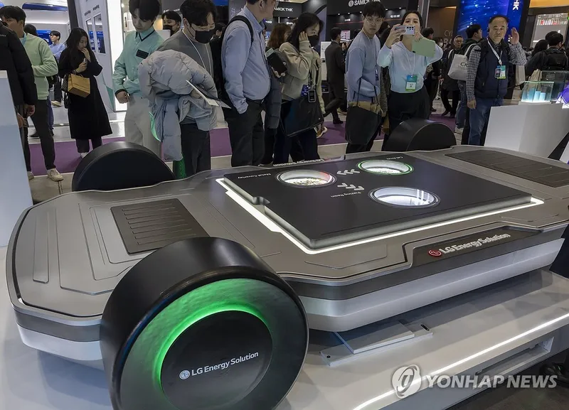 전기차 배터리 대용량 경쟁…중국업체 점유율 확대→K배터리 전략 전환기