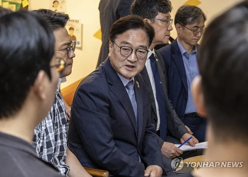 우원식, 홈플러스 사태에 청문회·입법 경고”…국회, MBK 경영 책임론 확산→10만 일자리 운명 가른다