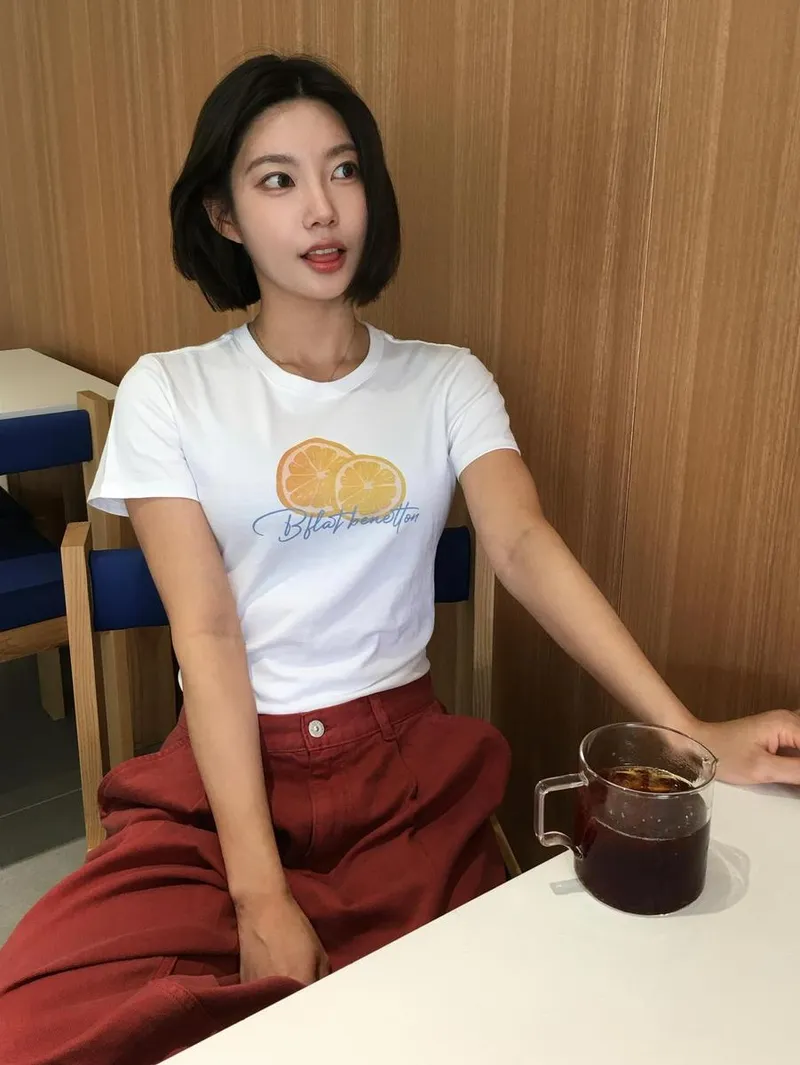 “한결 여유롭고 감각적인 여름”…박나언, 청량한 미소→초여름 감성 셀카 / 환승연애2 출연자 인플루언서 박나언 인스타그램