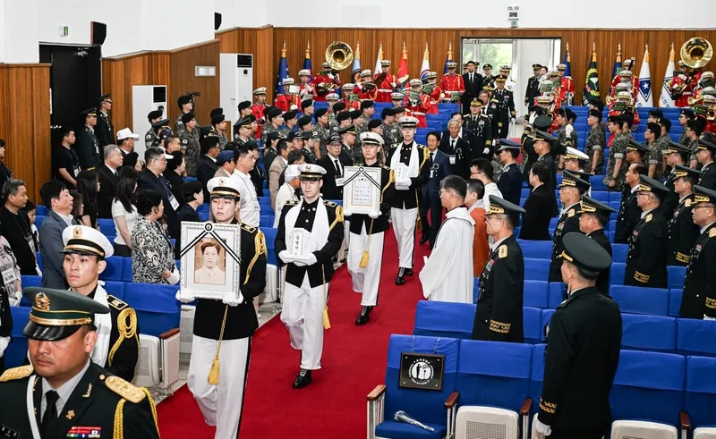 6·25전사자와 유가족의 긴 재회