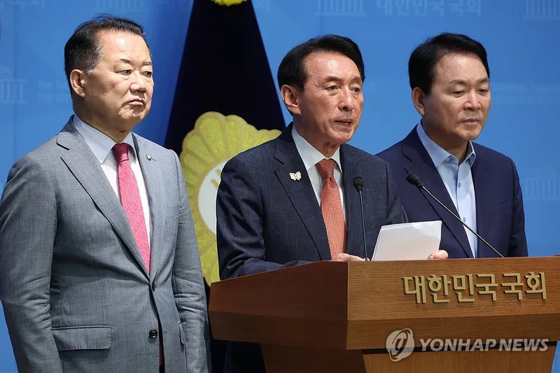 국민의힘, 법사위원장 수용 땐 핵심 위원장 일괄 이양…여야 원구성 셈법 흔들→협상 전면 재검토 신호