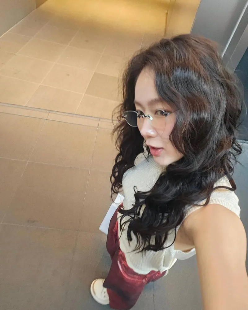 “오히려 좋았던 하루”…소유, 단단함 뒤 여운→여름빛 드리운 변화 / 걸그룹 씨스타 소유 인스타그램