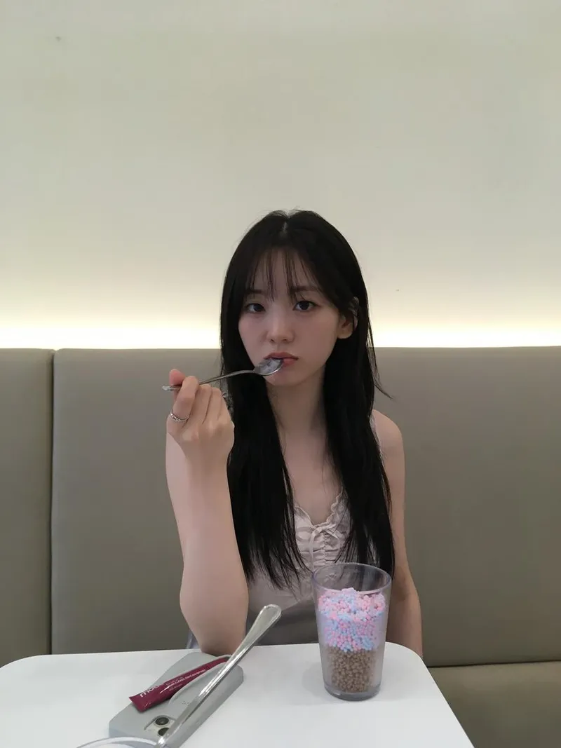 “여름이다”…조이현, 해맑은 설렘→오후 감성 폭발 / 조이현 인스타그램