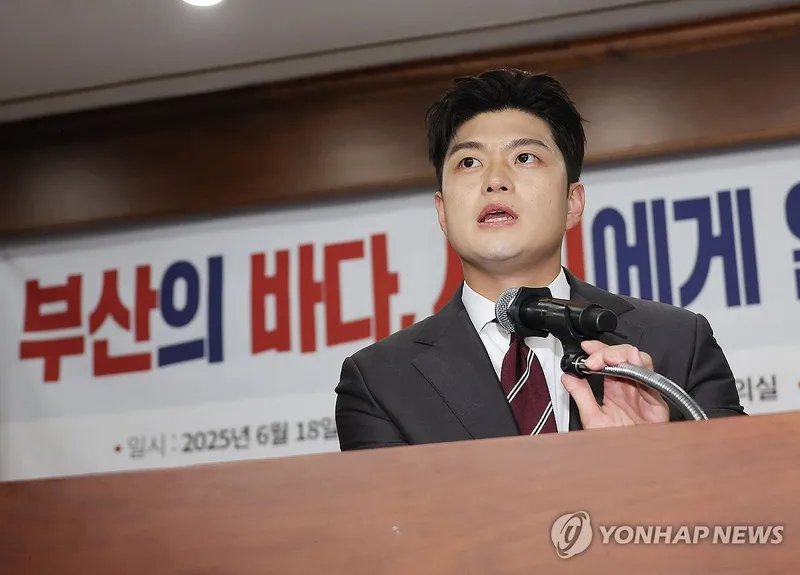 국민의힘 재선 중심 혁신 물결…김용태, 전당대회 개혁 촉진
