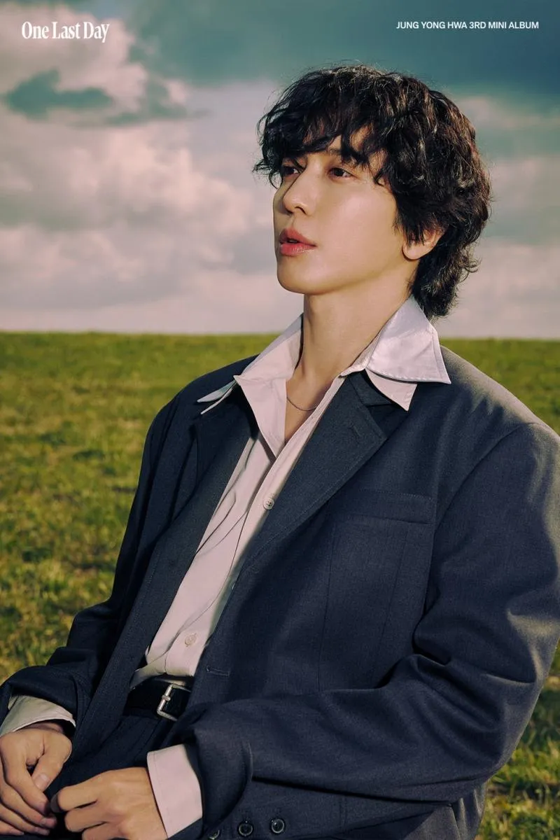 “꿈과 현실 사이”…정용화, ‘One Last Day’ 콘셉트 포토→컴백 기대감 / FNC엔터테인먼트