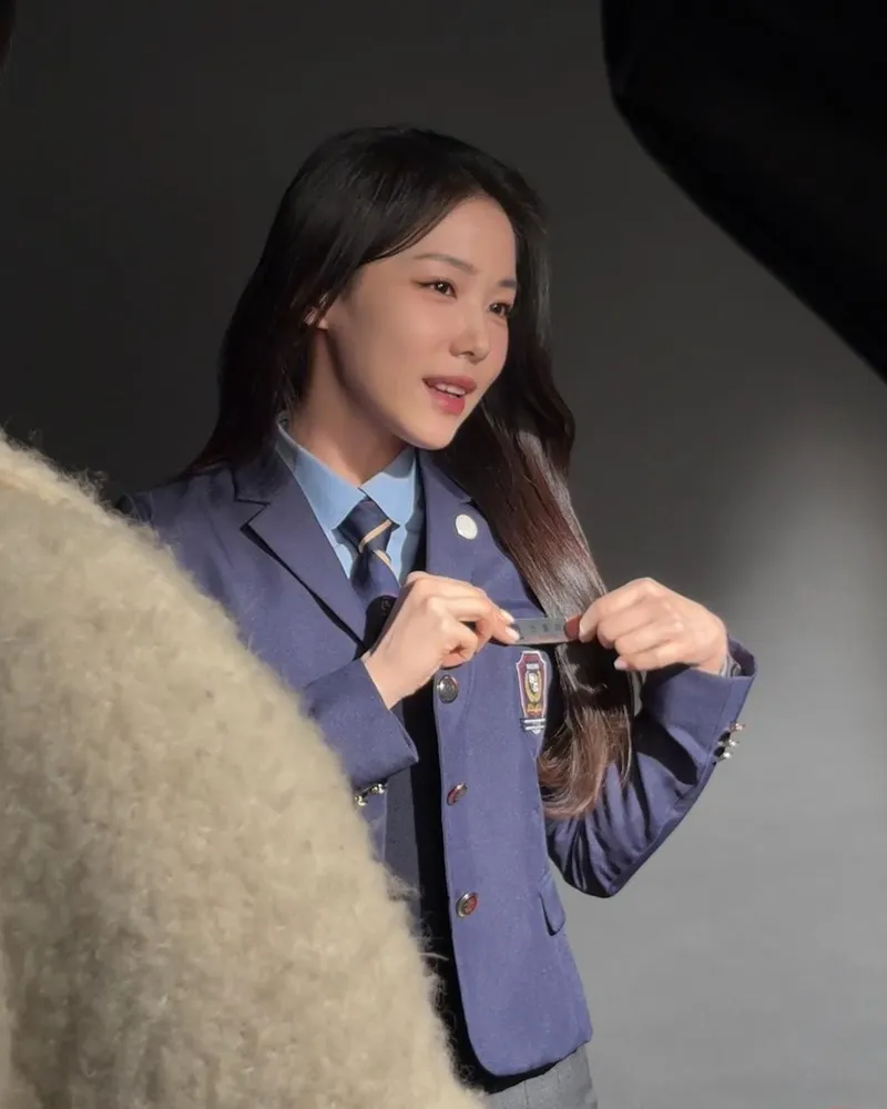 “나만의 백설공주”…박시우, 소녀 같은 청초함→교복 셀카 속 빛나는 미소 / 배우 박시우 인스타그램