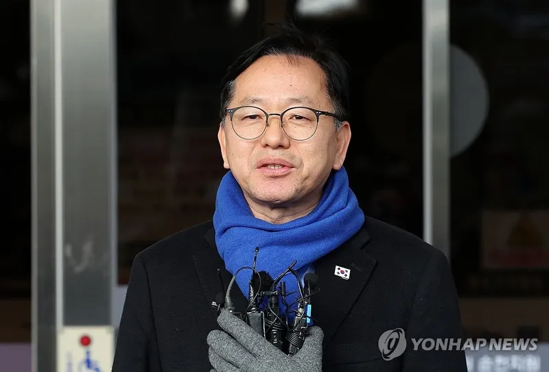 김문수 항소심도 의원직 유지