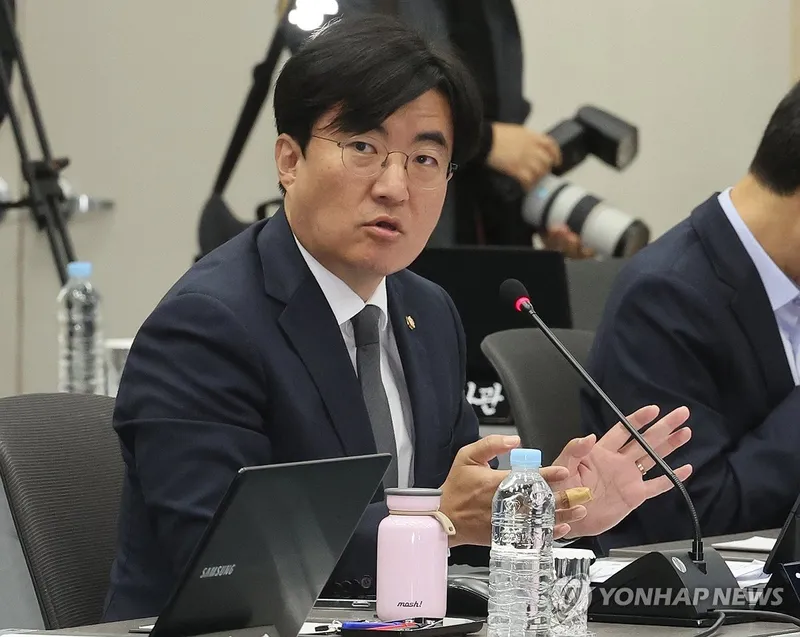 “이재명 정책 드라이브에 코스피 3,000 회복”…더불어민주당, 신뢰 반등→주식시장 혁신 속도