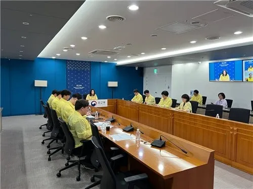 외교부, 중동 위기 속 재외국민 귀환 총력