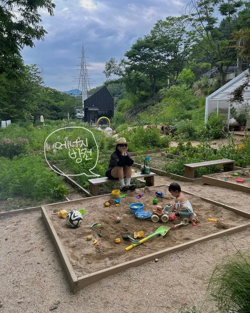 “처음에는 마냥 좋았다”…송주희, 에너지가 번지는 초여름→잔잔한 행복 / 배우 송주희 인스타그램