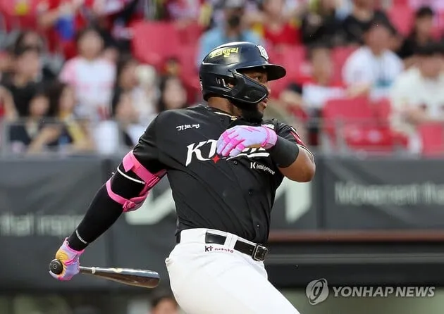 “타율 하락 속 2군행”…로하스, kt 타선 부진→1군 제외 결정