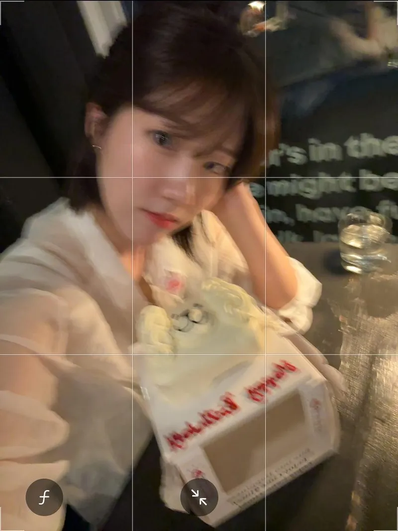 “나를 찍는 아이들과 함께”…이지원, 생일 저녁에 핀 미소→사랑 가득한 나날 / 배우 이지원 인스타그램